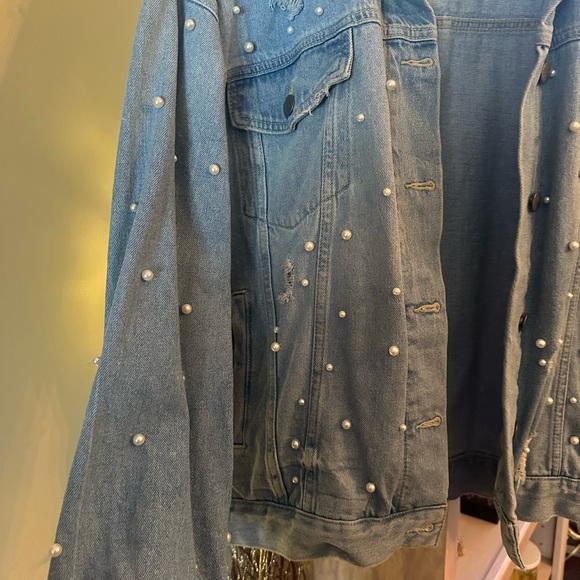 Free People Pearl Jean Jacket in Large - Picture 2 of 5